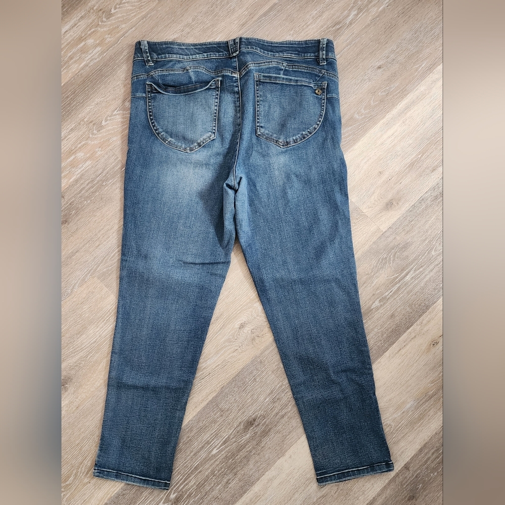 DEMOCRACY Ab-solution cropped jeans - Picture 5 of 5